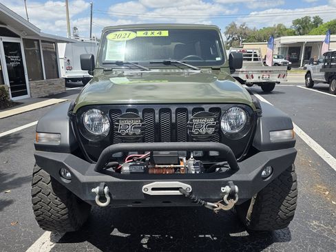 Used 2021 Jeep Wrangler Unlimited Sport AWD/4WD image 10