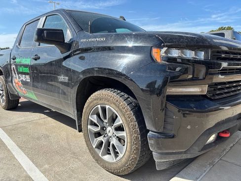 Used 2020 Chevrolet Silverado 1500 RST w/ Texas Edition RWD image 3