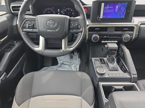 Used 2024 Toyota Tacoma TRD Sport RWD image 19