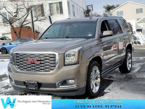 Used 2019 GMC Yukon Denali w/ Denali Ultimate Package image 3