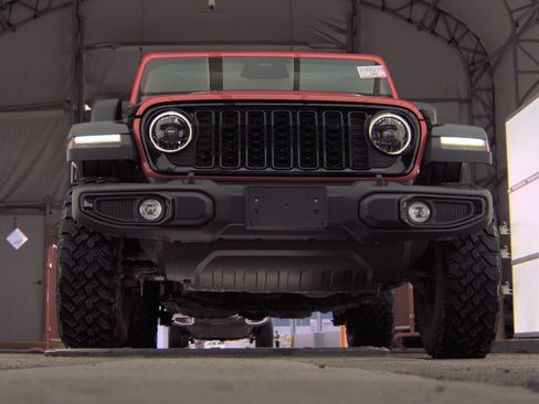 Used 2025 Jeep Wrangler Unlimited Sport S 4xe AWD/4WD image 2