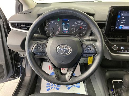 Used 2023 Toyota Corolla LE FWD image 10