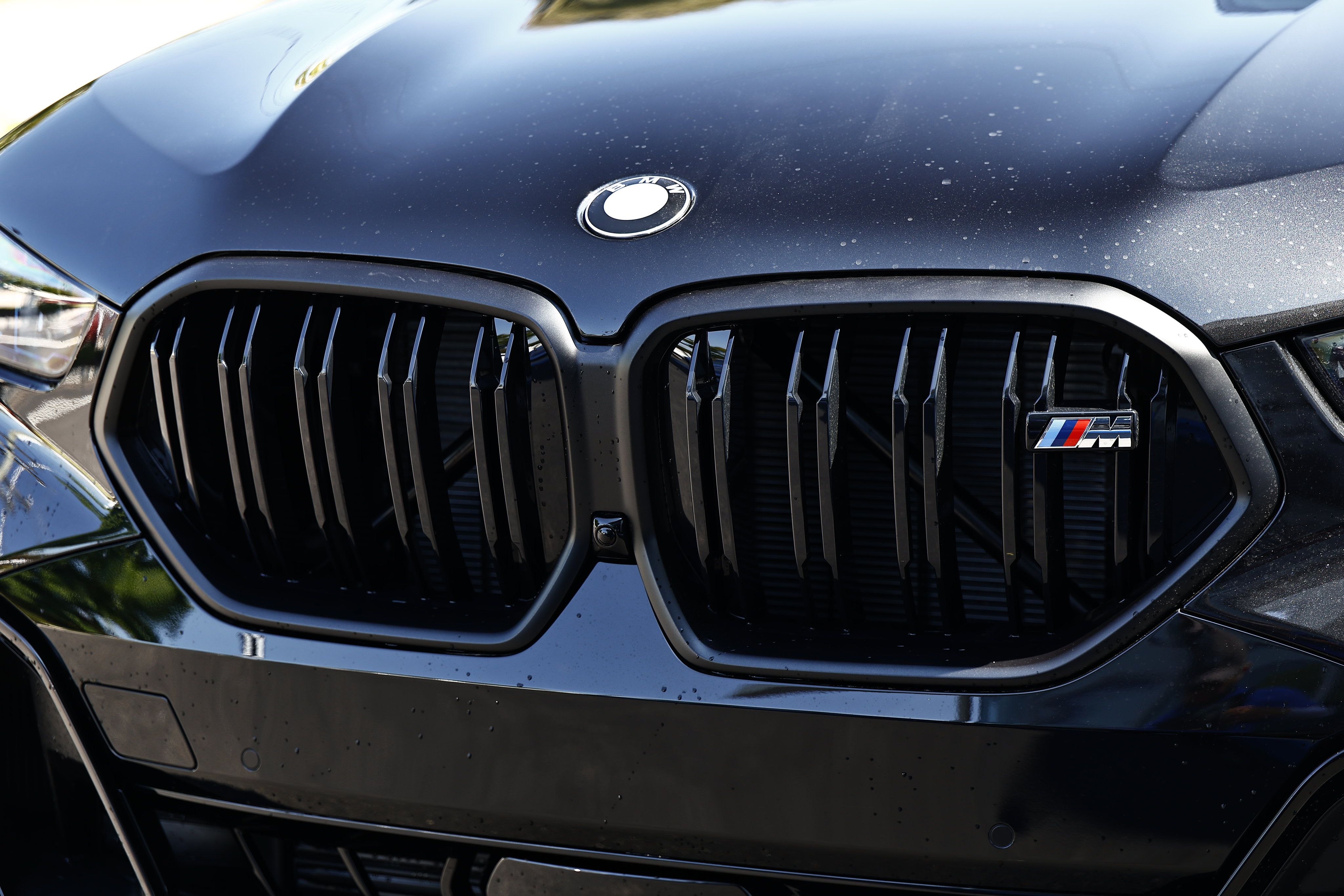 New 2027 BMW X6 M60i w/ Executive Package AWD/4WD image 9