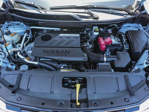 Used 2025 Nissan Rogue SV AWD/4WD image 26