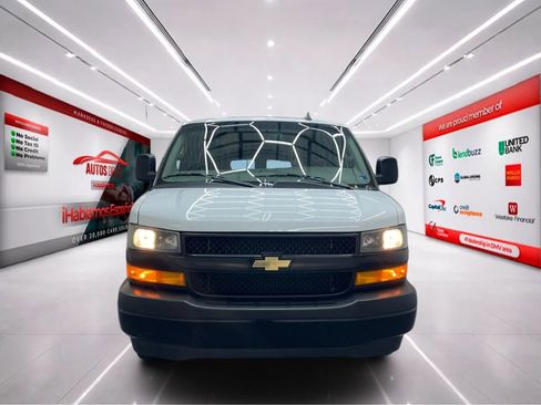 Used 2023 Chevrolet Express 3500 LS image 3