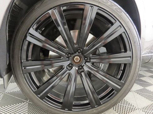 Used 2022 Land Rover Range Rover SE image 30