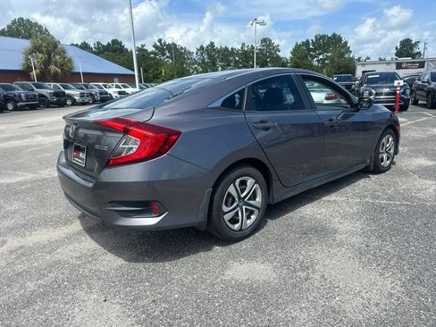 Used 2017 Honda Civic LX image 3