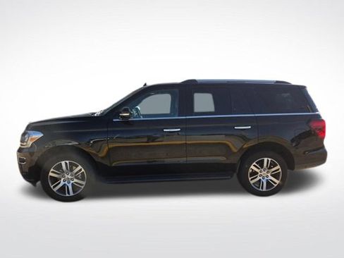 Used 2024 Ford Expedition Limited RWD image 5