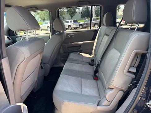 Used 2013 Honda Pilot LX image 9