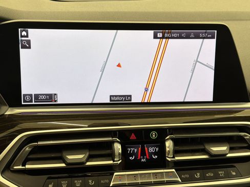 Used 2019 BMW X5 xDrive40i w/ M Sport Package AWD/4WD image 21