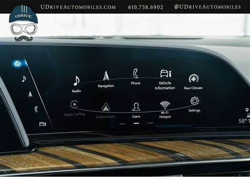Used 2022 Cadillac Escalade ESV Premium Luxury Platinum AWD/4WD image 33
