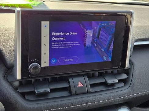 Certified 2025 Toyota RAV4 XLE image 22