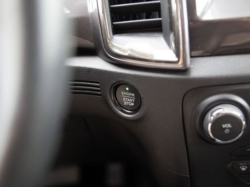 Used 2019 Ford Ranger Lariat w/ Equipment Group 501A Mid AWD/4WD image 14