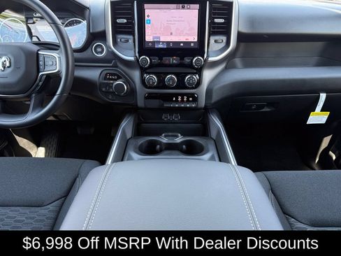 New 2026 RAM 1500 Express AWD/4WD image 10