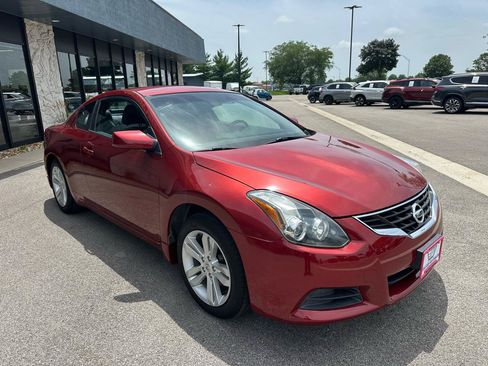 Used 2013 Nissan Altima 2.5 S FWD image 9