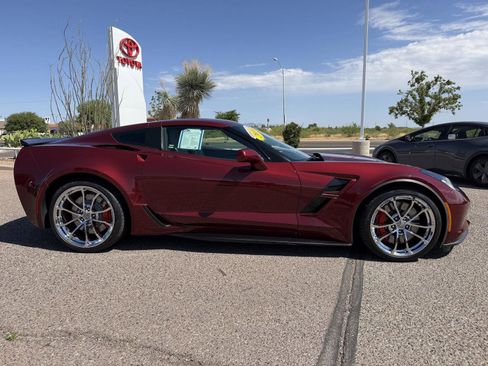 Used 2019 Chevrolet Corvette Grand Sport RWD image 10