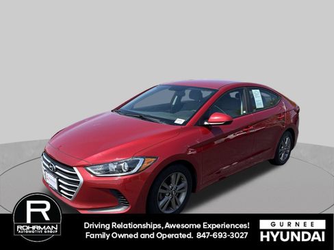 Used 2018 Hyundai Elantra SEL w/ Cargo Package FWD image 4