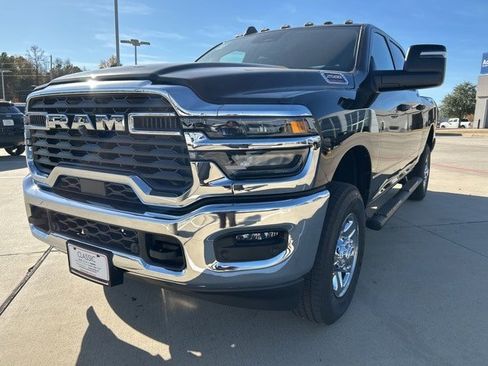 New 2026 RAM 2500 Tradesman image 4