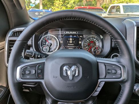 Used 2023 RAM 1500 Laramie RWD image 25