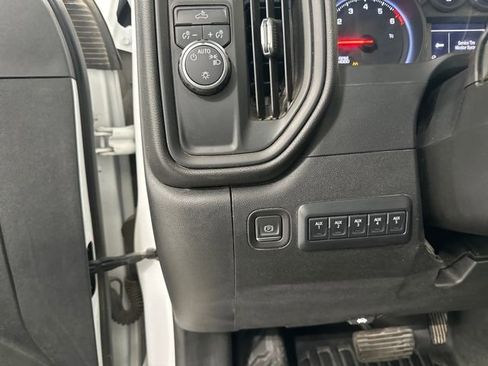 Used 2022 Chevrolet Silverado 2500 W/T w/ WT Convenience Package image 6