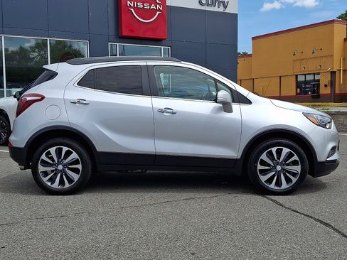 Used 2019 Buick Encore Essence AWD/4WD image 8