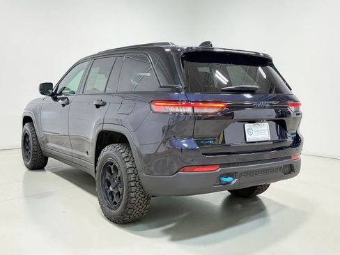 Used 2022 Jeep Grand Cherokee Trailhawk AWD/4WD image 16