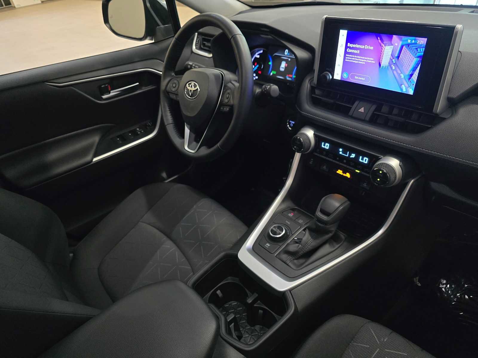 Certified 2025 Toyota RAV4 XLE w/ Convenience Package AWD/4WD image 30