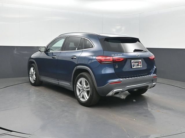 Used 2023 Mercedes-Benz GLA 250 4MATIC w/ Premium Package image 32