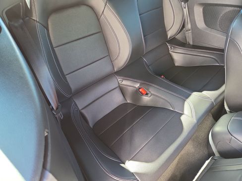 Used 2018 Ford Mustang GT Premium w/ Equipment Group 401A RWD image 24