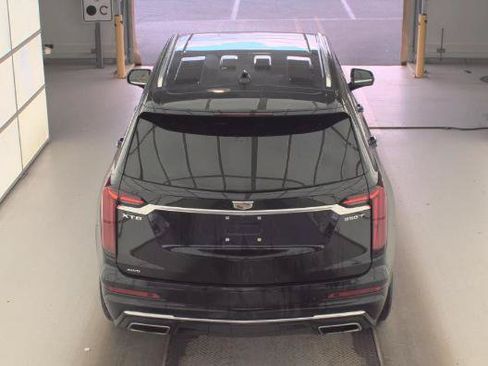 Used 2024 Cadillac XT6 Luxury w/ LPO, Floor Liner Package AWD/4WD image 9