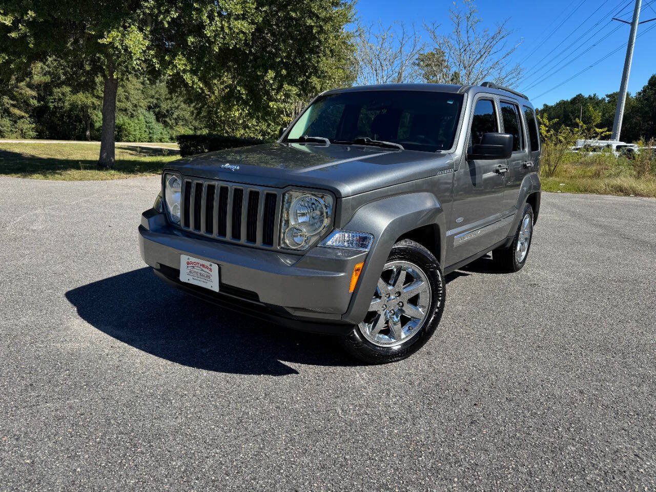 Used 2012 Jeep Liberty Sport AWD/4WD image 30