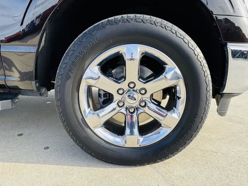 Used 2021 Ford F150 Lariat image 48