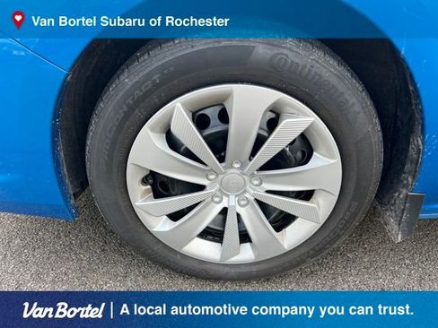 Certified 2023 Subaru Impreza 2.0i image 9