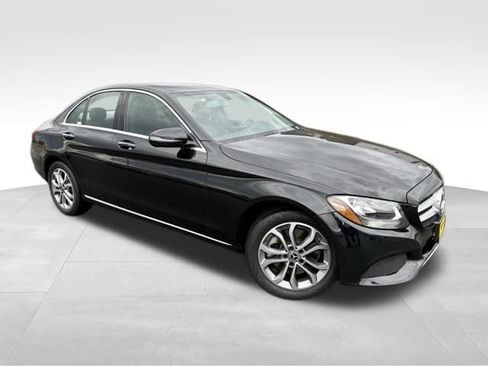 Used 2018 Mercedes-Benz C 300 4MATIC Sedan image 1