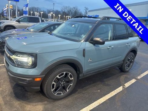 Used 2022 Ford Bronco Sport Outer Banks w/ Tech Package AWD/4WD image 3