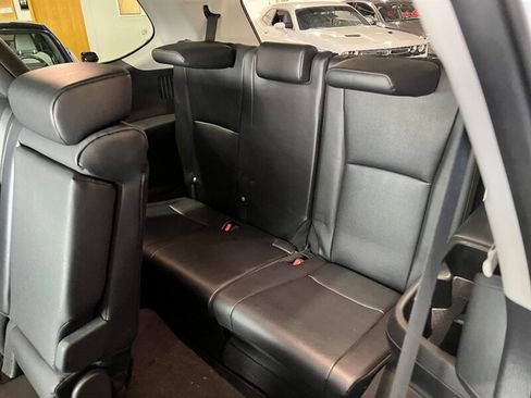 Used 2025 Toyota Grand Highlander AWD image 25