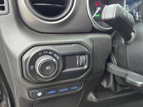 Used 2023 Jeep Wrangler Unlimited w/ Cold Weather Group AWD/4WD image 12