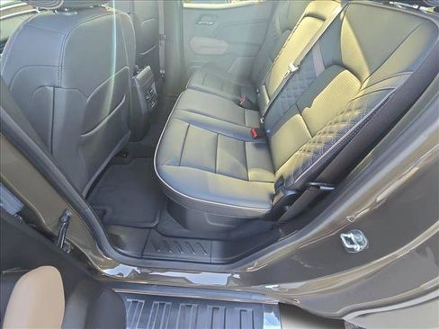 Used 2024 GMC Canyon Denali AWD/4WD image 20