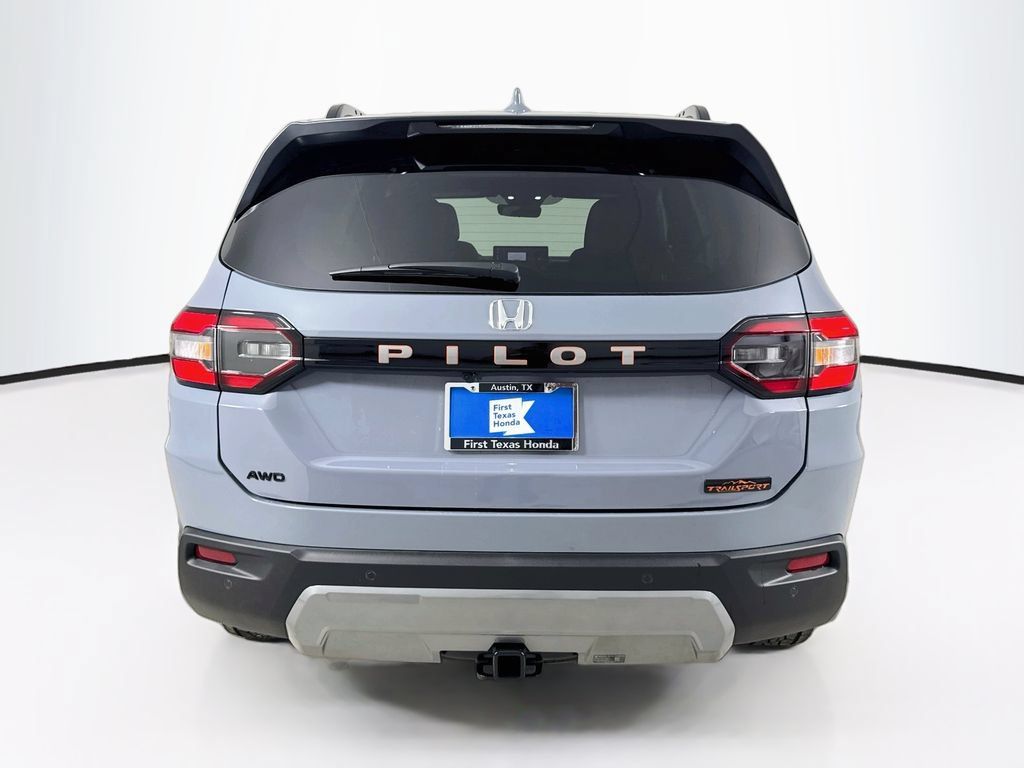 New 2026 Honda Pilot TrailSport image 6