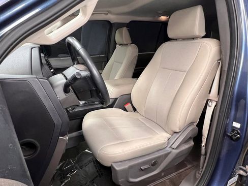Used 2020 Ford Expedition XL w/ Equipment Group 101A AWD/4WD image 4