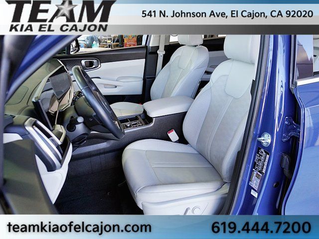Certified 2025 Kia Sorento S FWD image 16