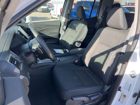 Used 2021 Honda Ridgeline Sport image 9
