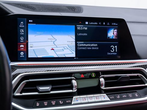 Used 2023 BMW X5 M50i w/ Executive Package image 24