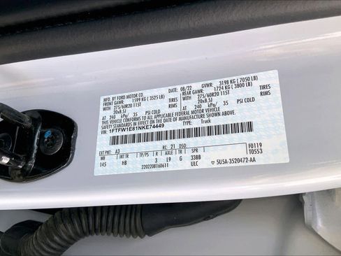 Used 2022 Ford F150 Lariat image 29