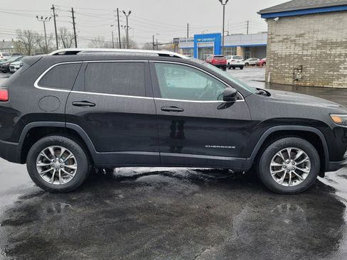 Used 2019 Jeep Cherokee Latitude Plus image 14