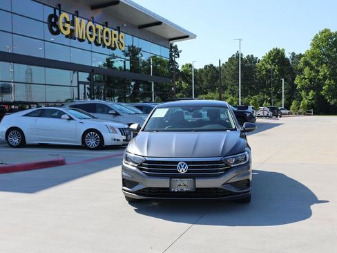 Used 2019 Volkswagen Jetta SEL image 38