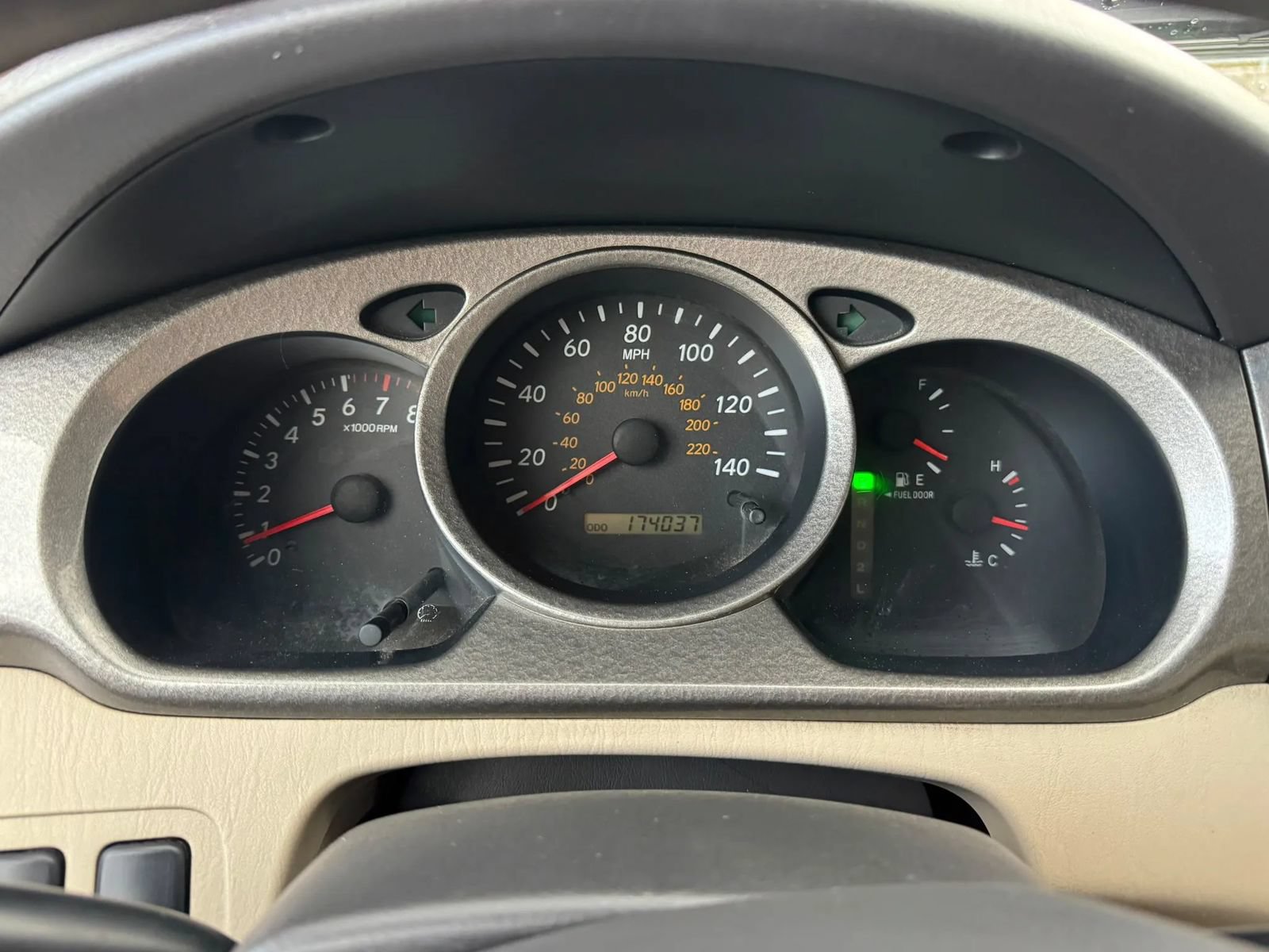 Used 2002 Toyota Highlander 4WD V6 image 9