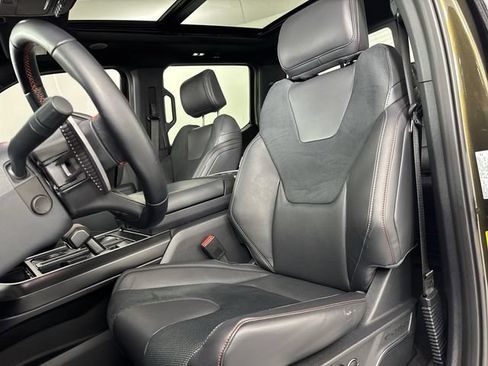 Used 2025 Ford F150 Raptor AWD/4WD image 20