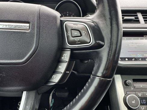 Used 2017 Land Rover Range Rover Evoque SE Premium AWD/4WD image 25