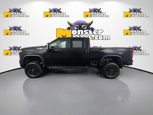 Used 2021 Chevrolet Silverado 2500 LTZ w/ LTZ Plus Package image 8